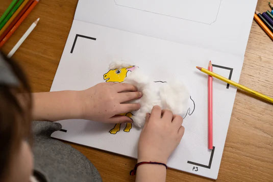 Cahier de dessin animé - les comptines de la ferme - 3 ans+