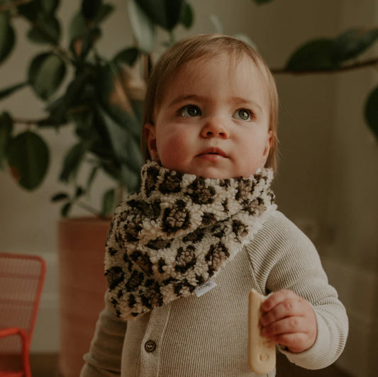 Cache cou en velours - rien que des bêtises